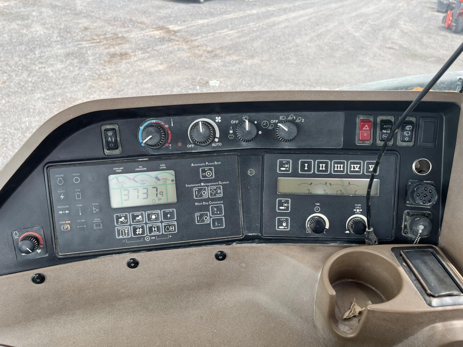 ./imagenes/INVOICE/2019/13516/JOHN DEERE 8520 (11).JPG